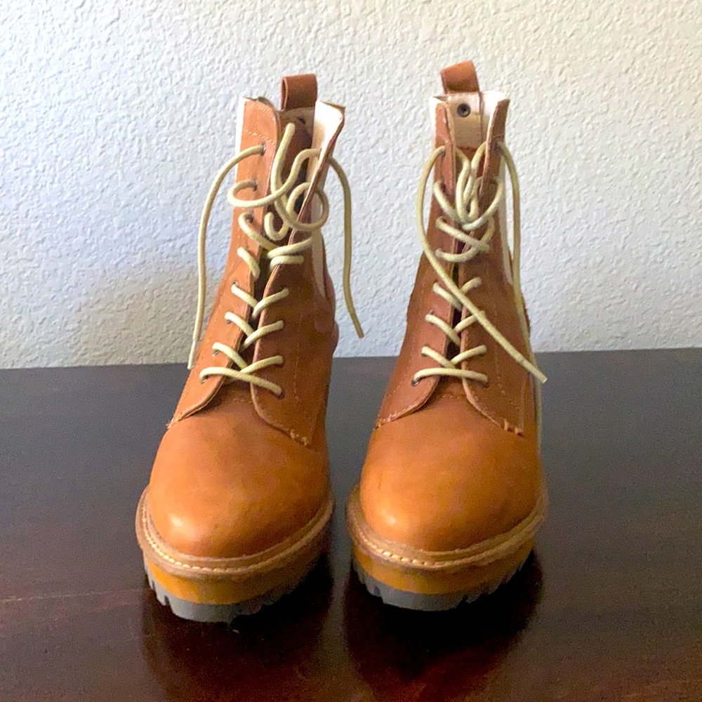 Kelsi Dagger combat style boots. Camel brown and beige. Size 7.